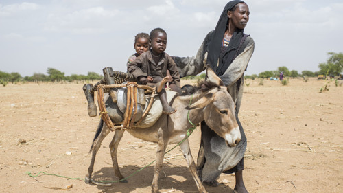 på flykt från sudan