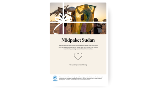 Monicah står framför universitetet.