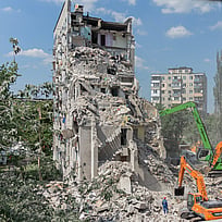Nattliga attacker mot byggnader i Kiev, Ukraina, juli 2026. Foto: UNHCR Ukraine