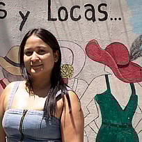 Jehnly är på flykt från Venezuela. Hon och hennes son har fått skydd och en sovplats hos en kvinnoskyddsorganisation i Ecuador, som drivs med stöd från UNHCR.