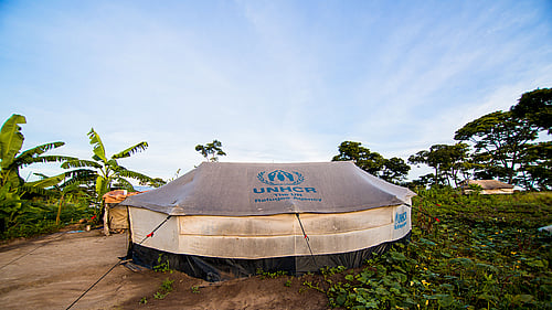 UNHCR:s tält skyddar människor på flykt.