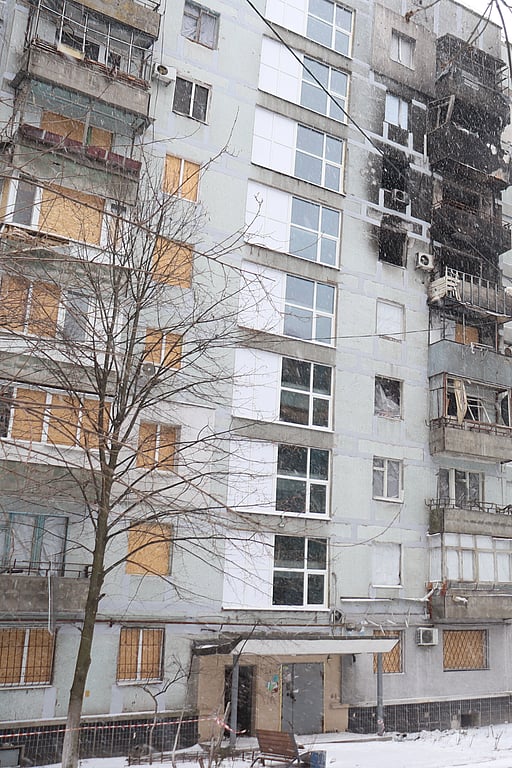 En förstörd byggnad i Ukraina.