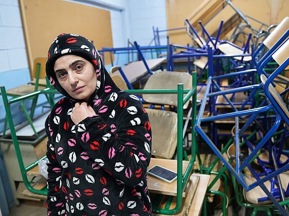 En kvinna som befinner sig på flykt i Libanon.