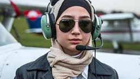 Maya Ghazal - syrisk flykting som vill den första piloten